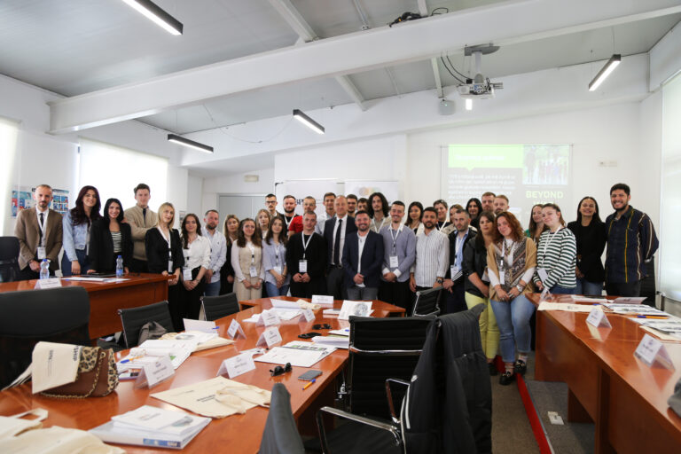 Grupi për Ballkan organizoi trajnimin e dytë të këtij viti të Programit Ekzekutiv “Të rinjtë në Politikë: Qeverisja dhe Sistemet Politike”